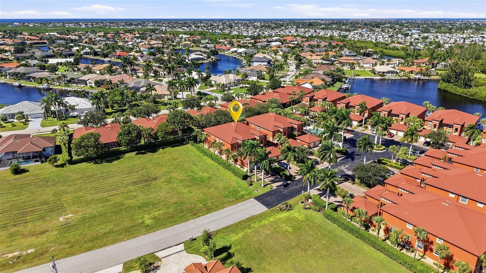 3500 MONDOVI COURT 111, PUNTA GORDA, FL, 33950 3 3500 MONDOVI COURT 111