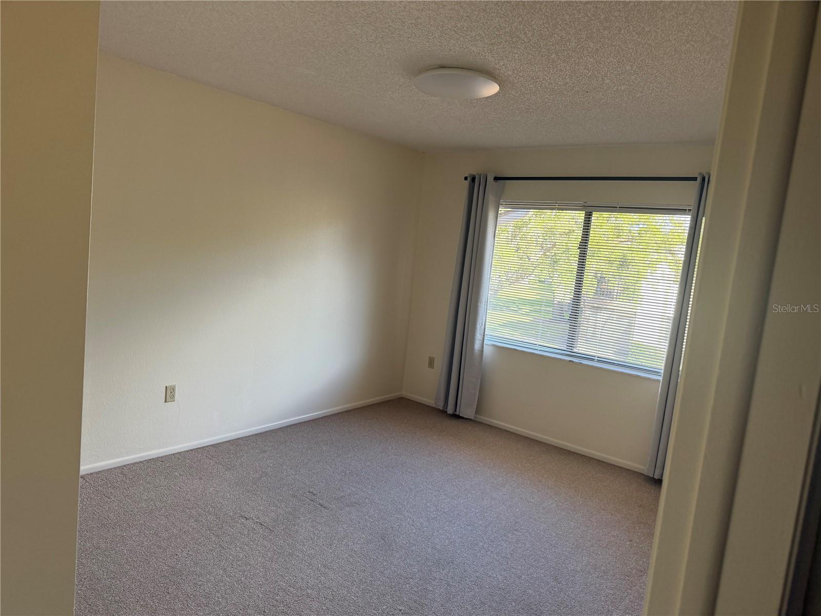 YORKTOWN AT BEACON PLACE - Residential