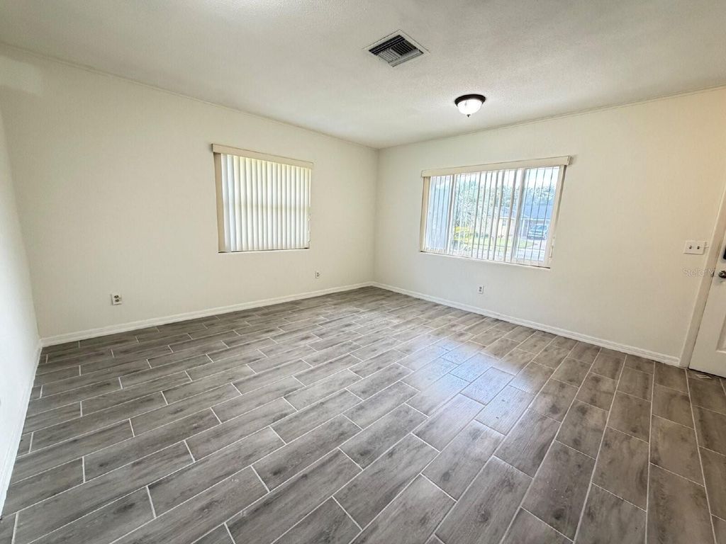 Photo of 1527 Leeway Avenue, Orlando, FL 32810 (MLS # O6376507)