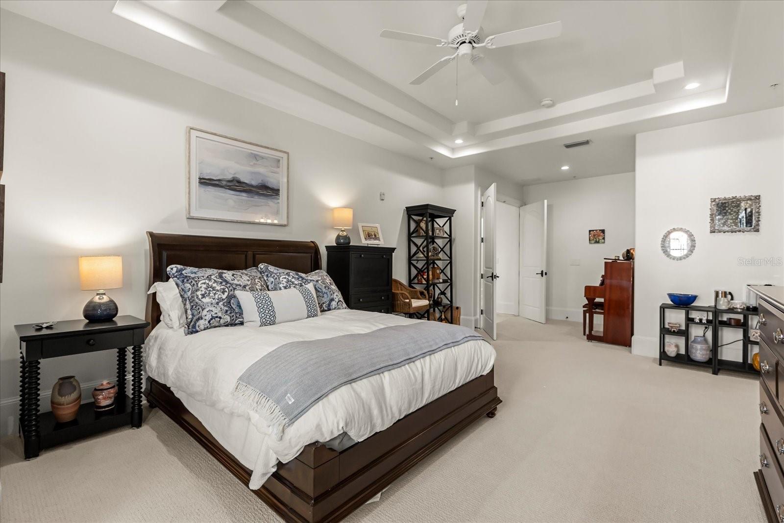 TROVILLION CONDO - Residential