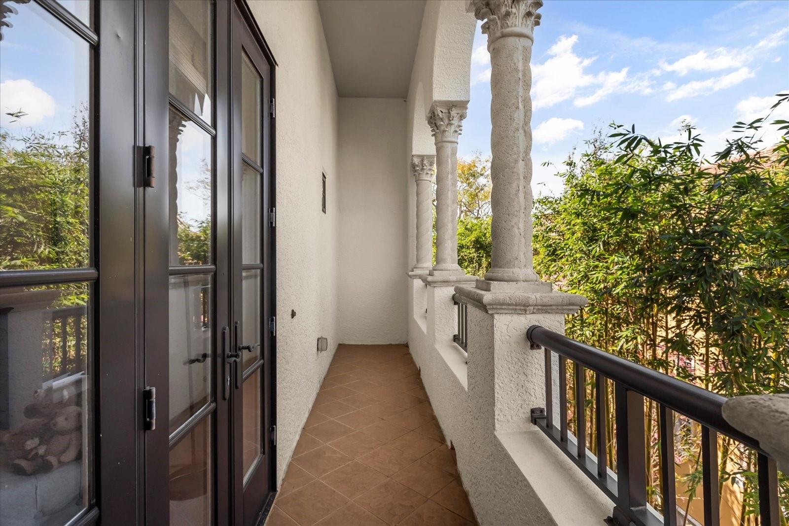 TROVILLION CONDO - Residential