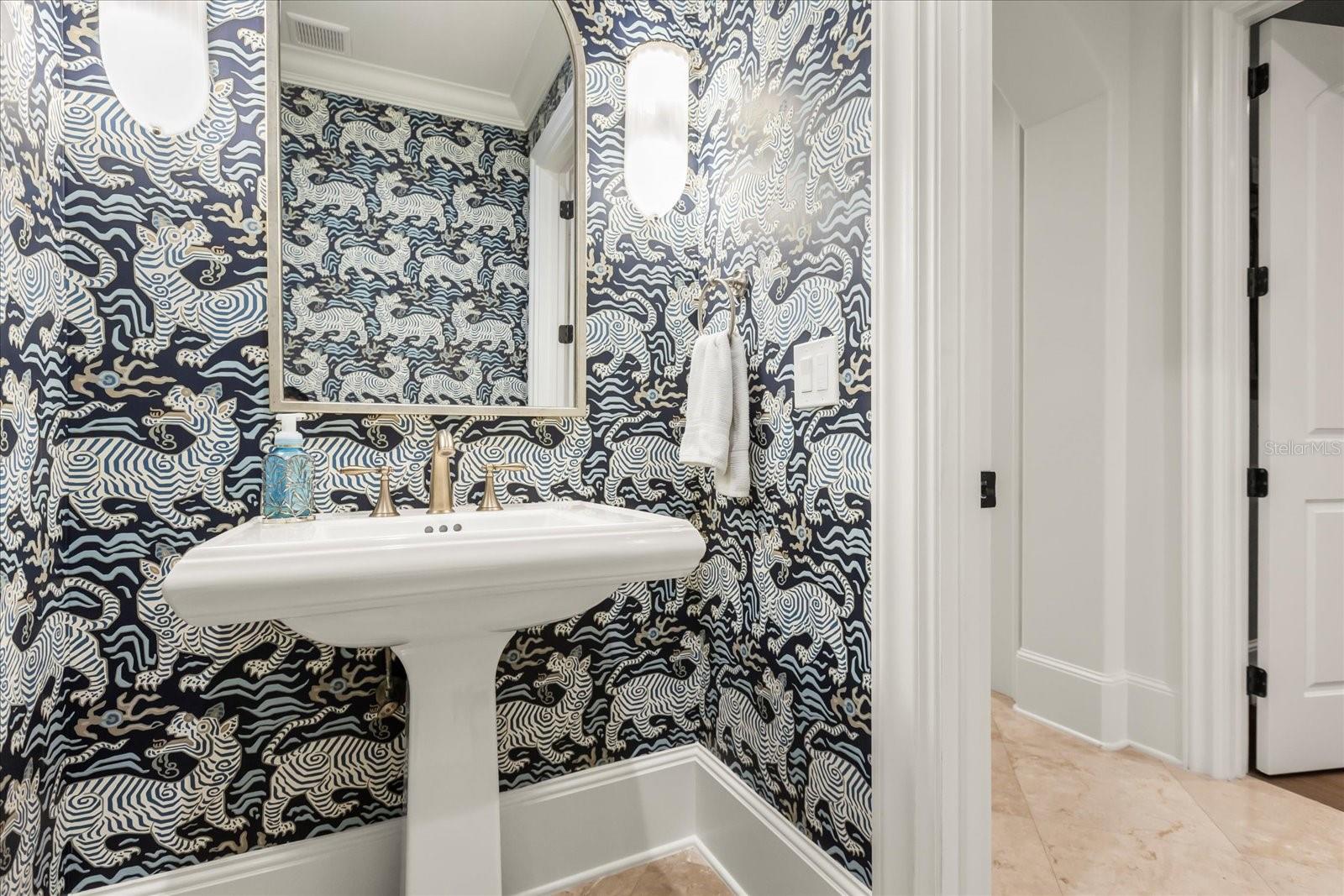 TROVILLION CONDO - Residential