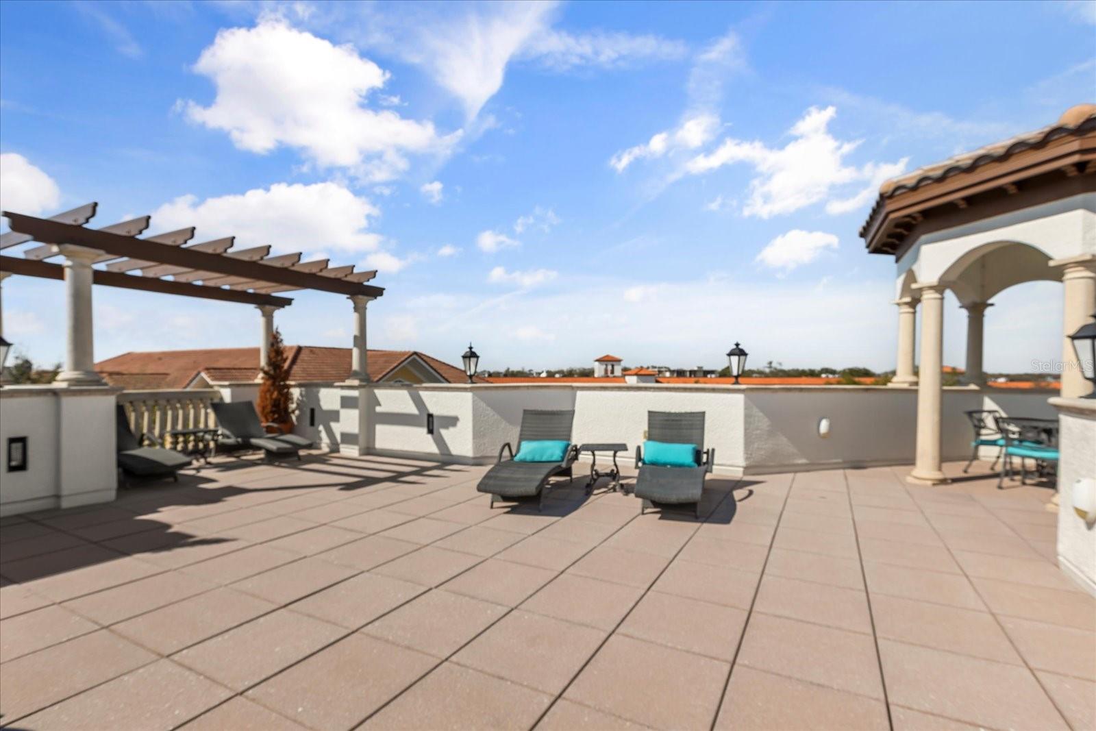 TROVILLION CONDO - Residential