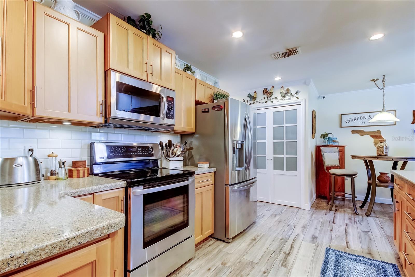 SAND BAY - Residential