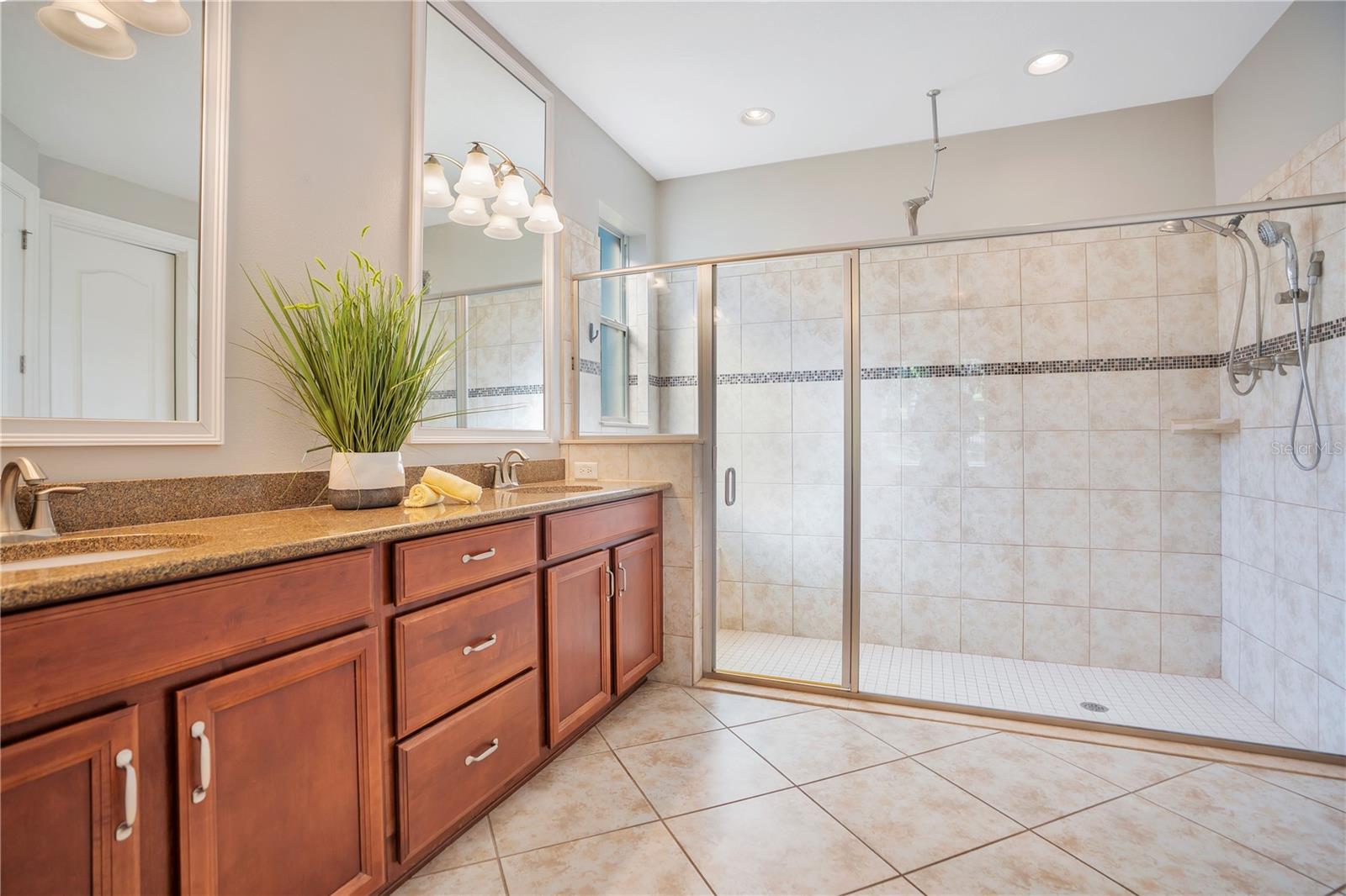 SOUTHERN HILLS PLANTATION PH 2 - Residential