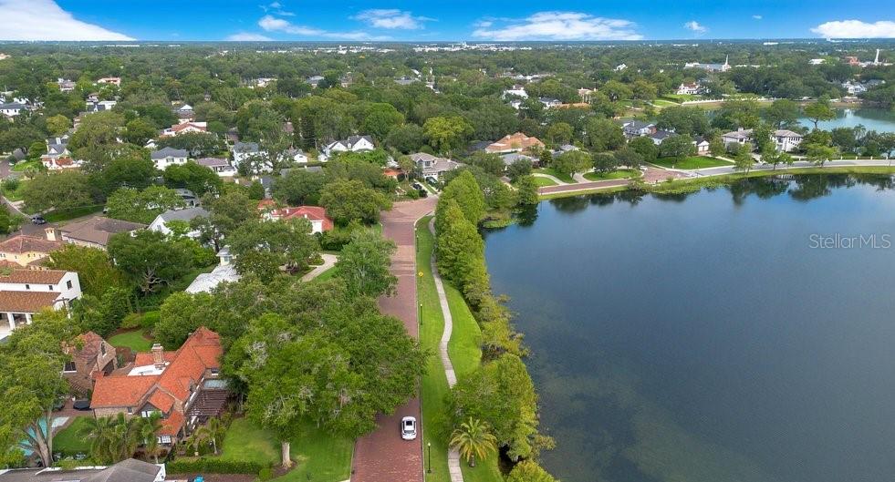 IVANHOE PARK - Residential