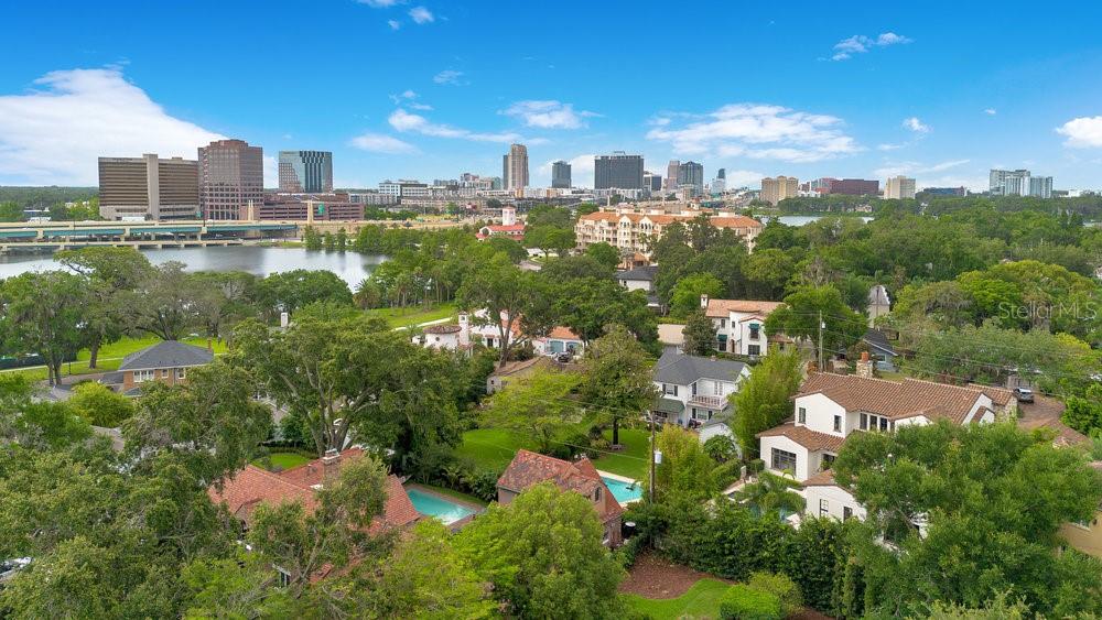 IVANHOE PARK - Residential