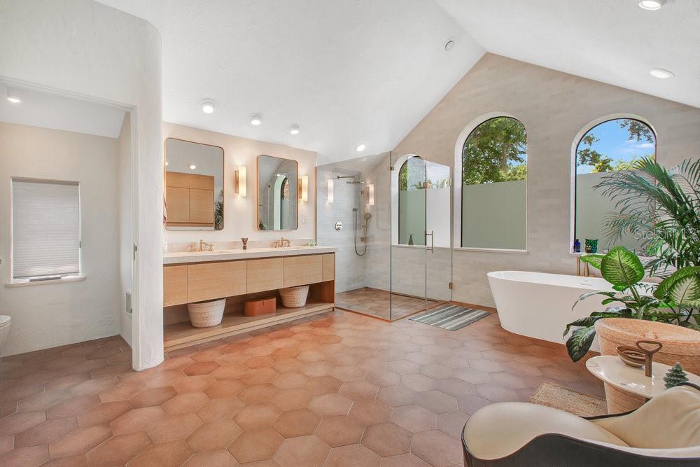 IVANHOE PARK - Residential