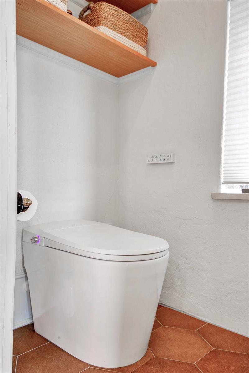 IVANHOE PARK - Residential