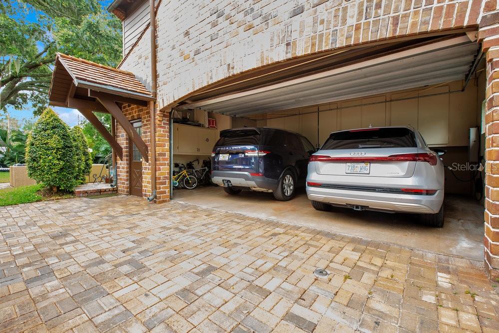 IVANHOE PARK - Residential