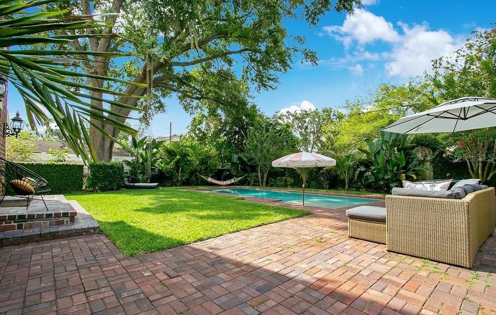 IVANHOE PARK - Residential