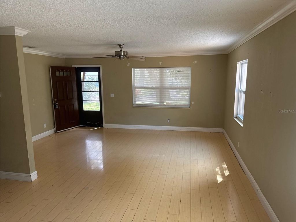 Photo of 4733 25th Avenue S, St Petersburg, FL 33711 (MLS # O6350473)