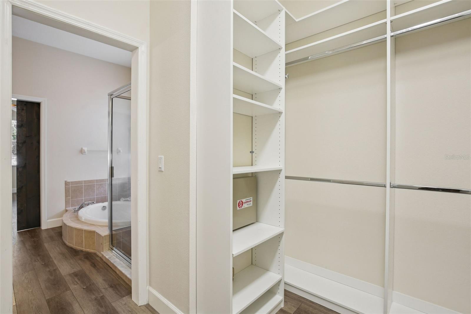 RIDGE CREST SUB UNITS - Residential