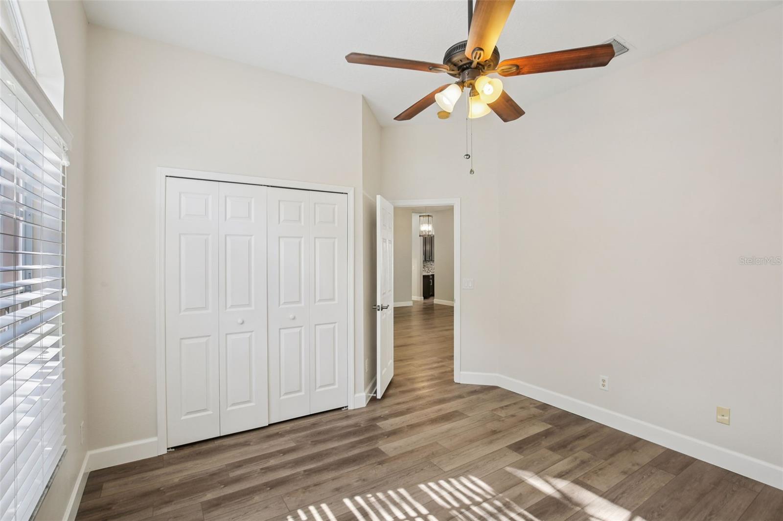 RIDGE CREST SUB UNITS - Residential