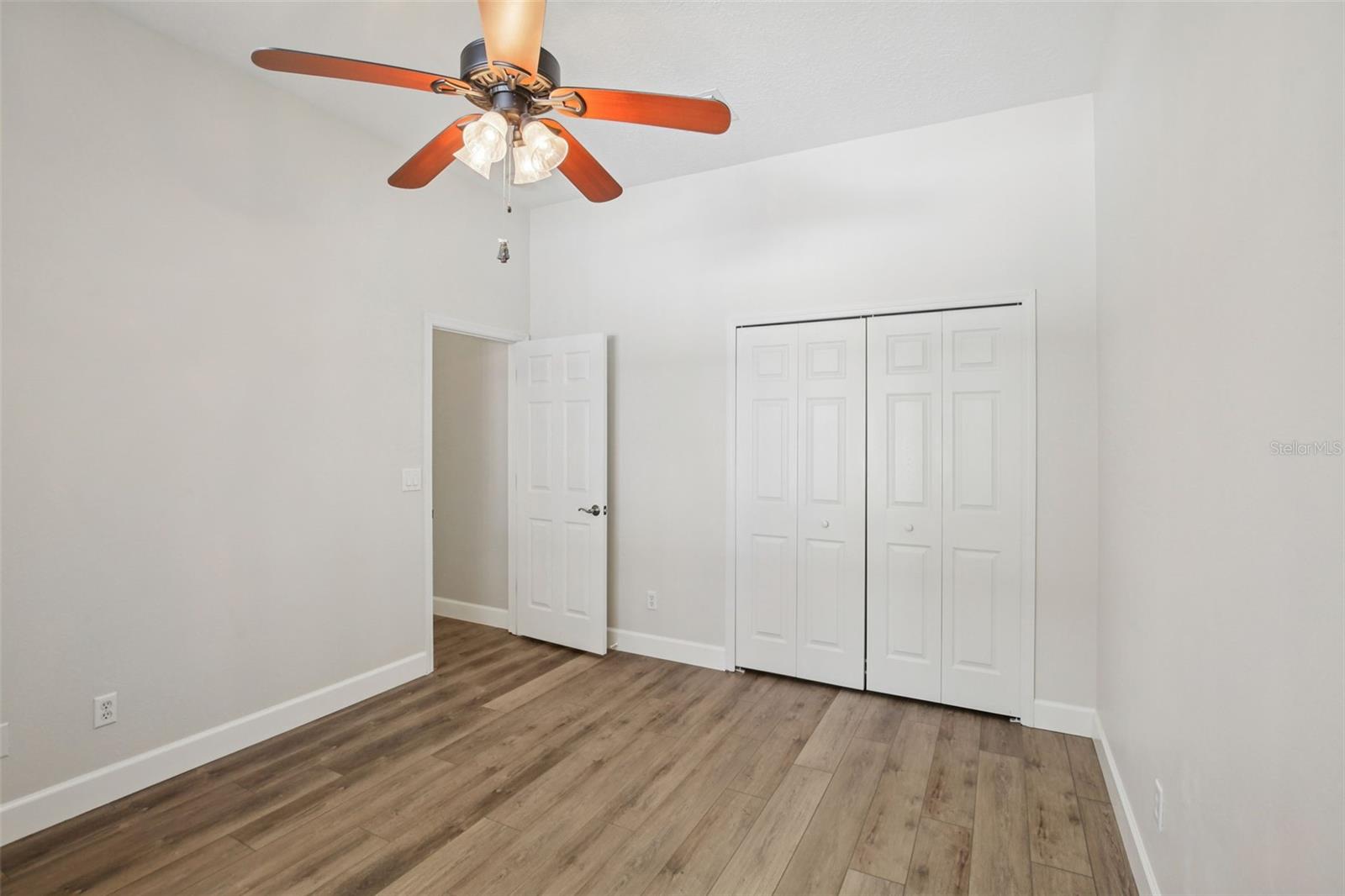 RIDGE CREST SUB UNITS - Residential