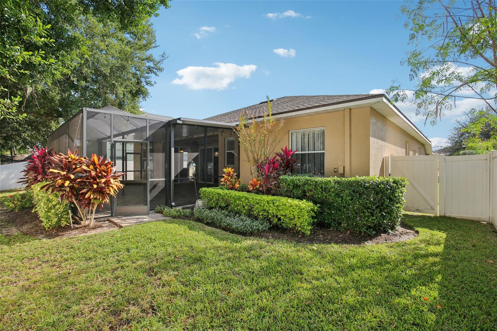 RIDGE CREST SUB UNITS - Residential