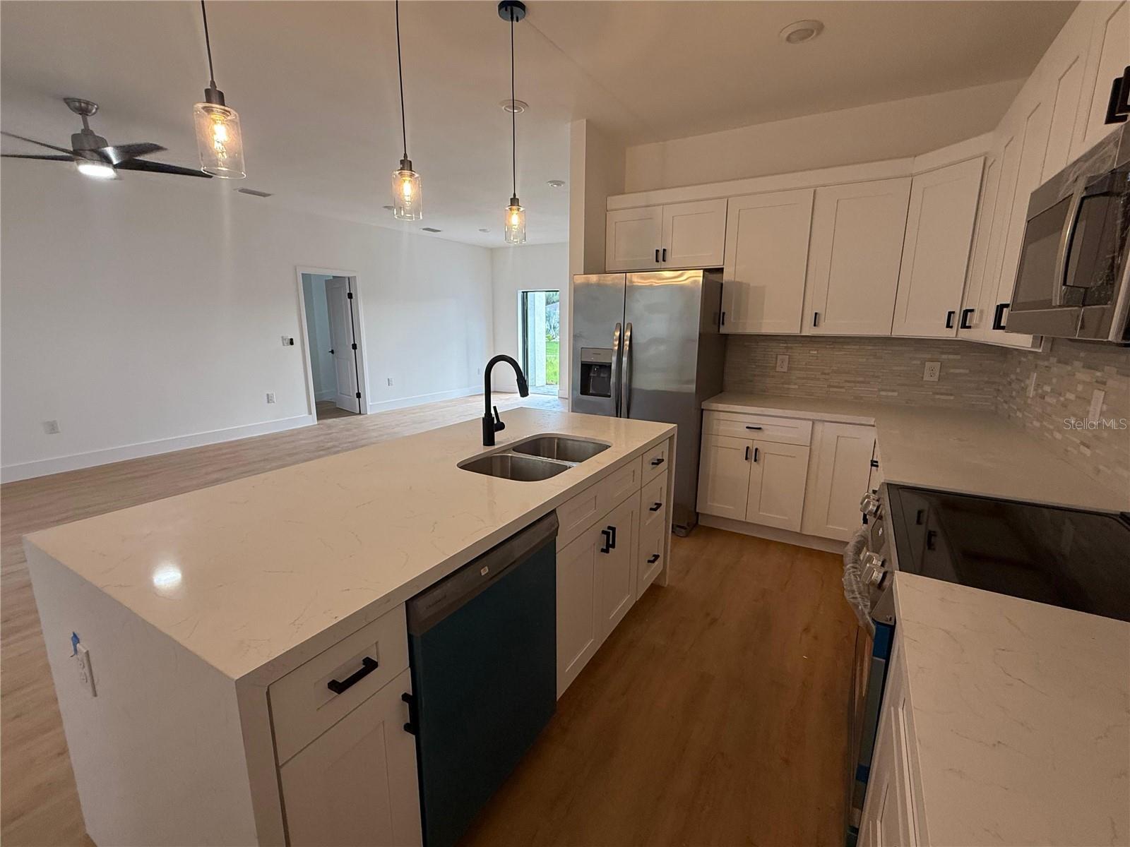 PORT CHARLOTTE SEC 052 - Residential Lease