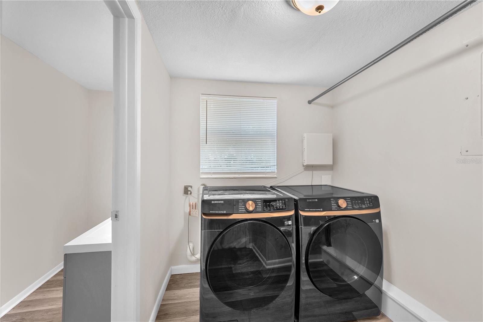 RIVERVIEW CREST UNIT 1 - Residential