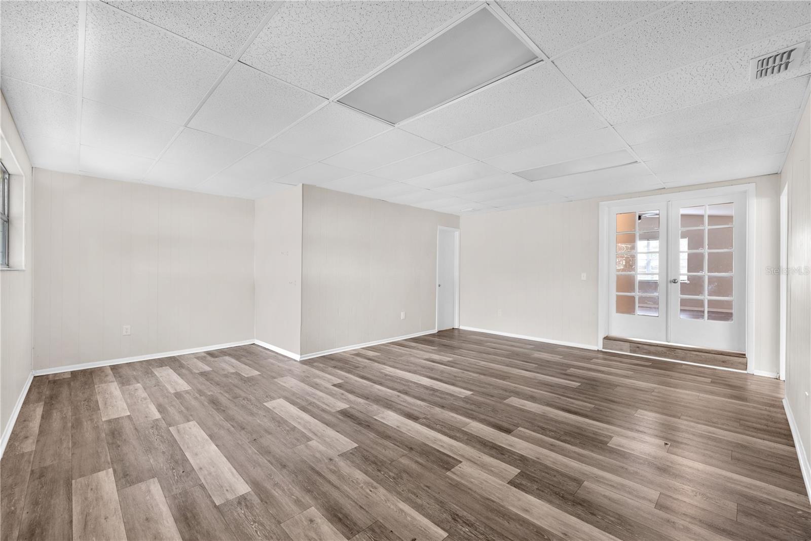 RIVERVIEW CREST UNIT 1 - Residential