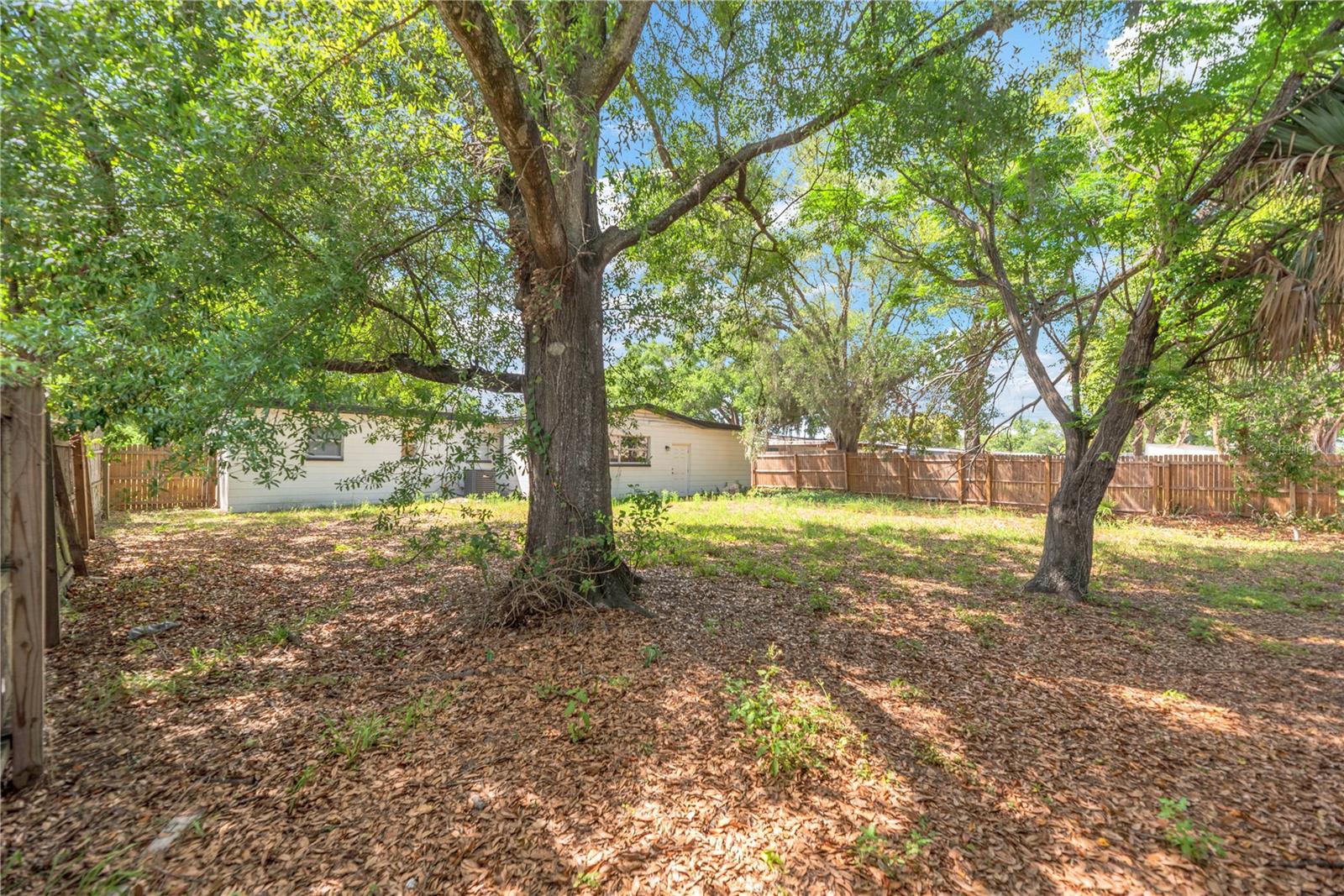 RIVERVIEW CREST UNIT 1 - Residential