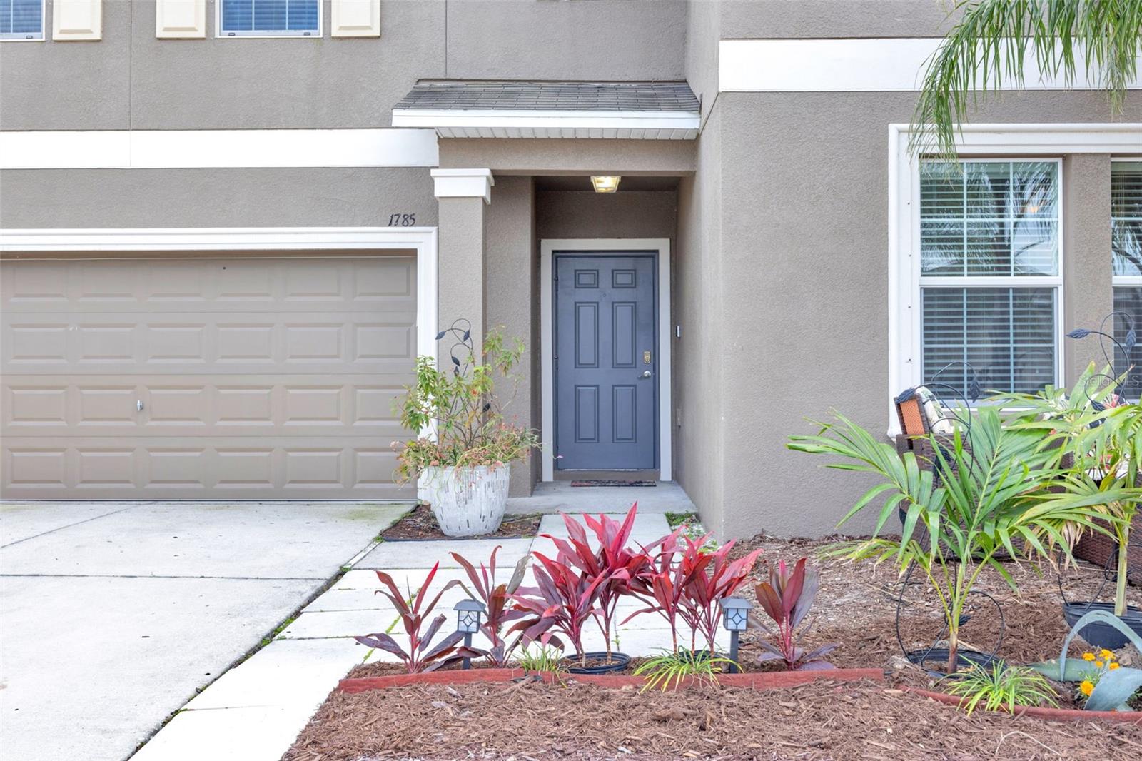 1785 BROAD WINGED HAWK DRIVE