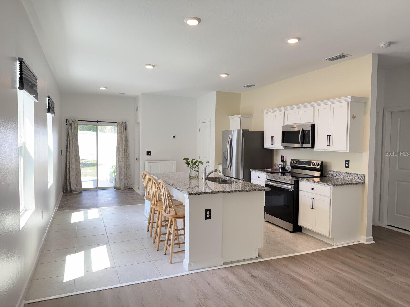 2021 HEMINGWAY CIRCLE