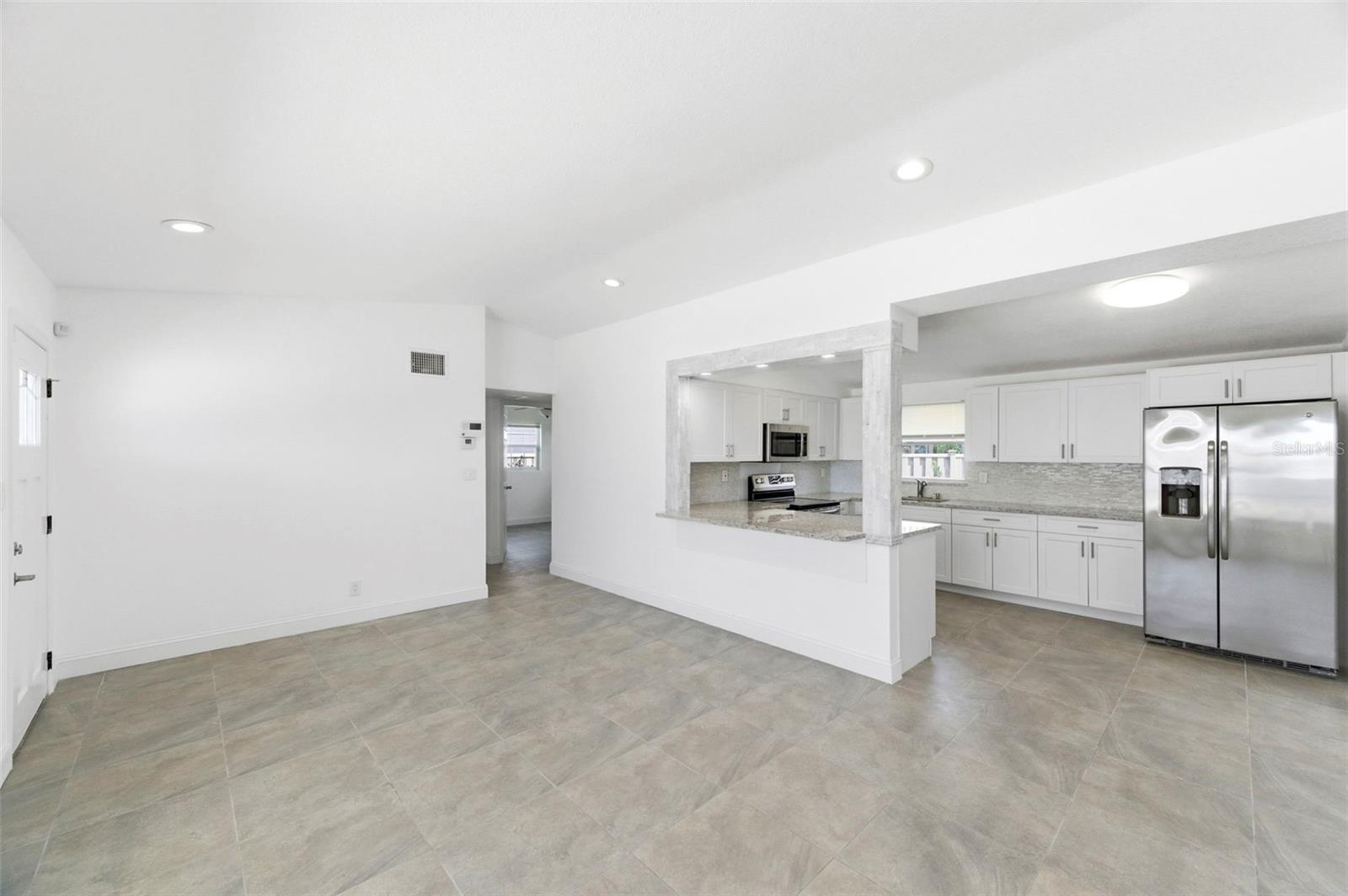 3325 W SHELL POINT ROAD