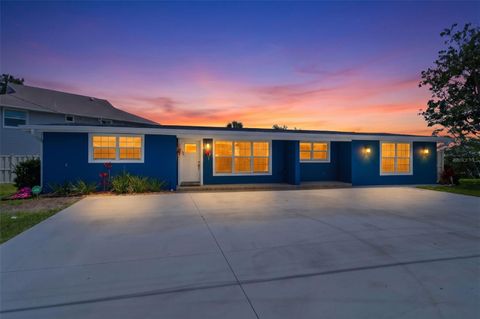 Photo of 3325 W Shell Point Road, Ruskin, FL 33570 (MLS # TB8506705)