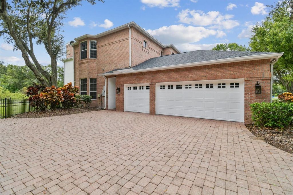 Photo of 3020 Kensington Trace, Tarpon Springs, FL 34688 (MLS # TB8473834)