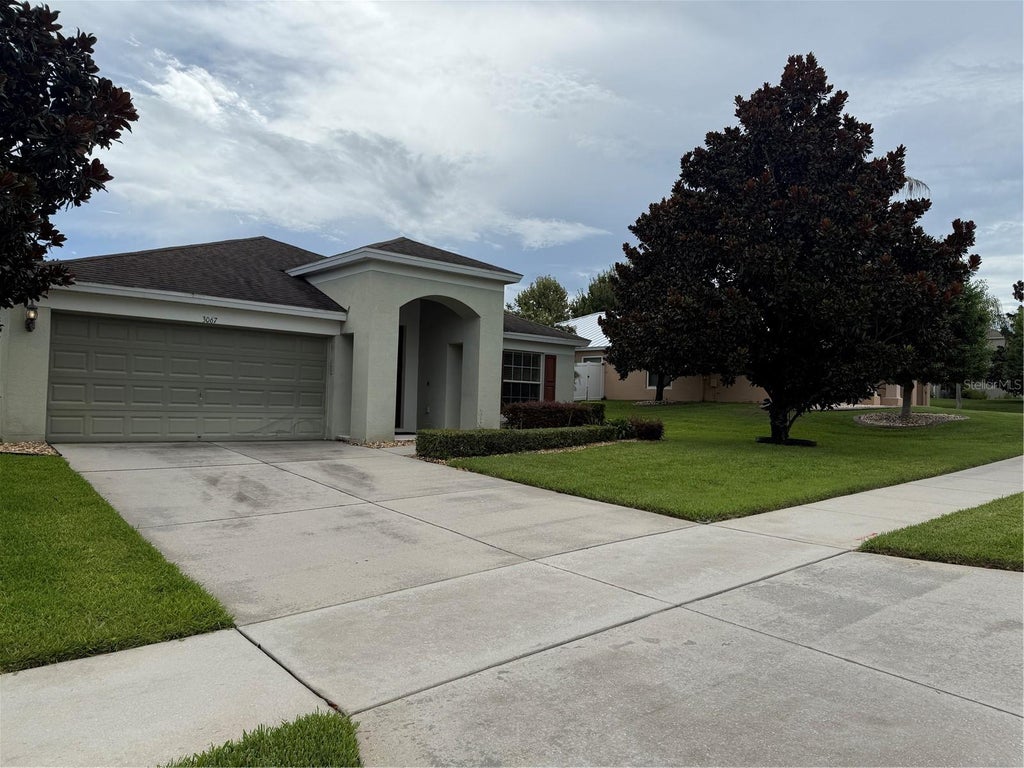 Photo of 3067 Santa Marcos Drive, Clermont, FL 34715 (MLS # G5116216)