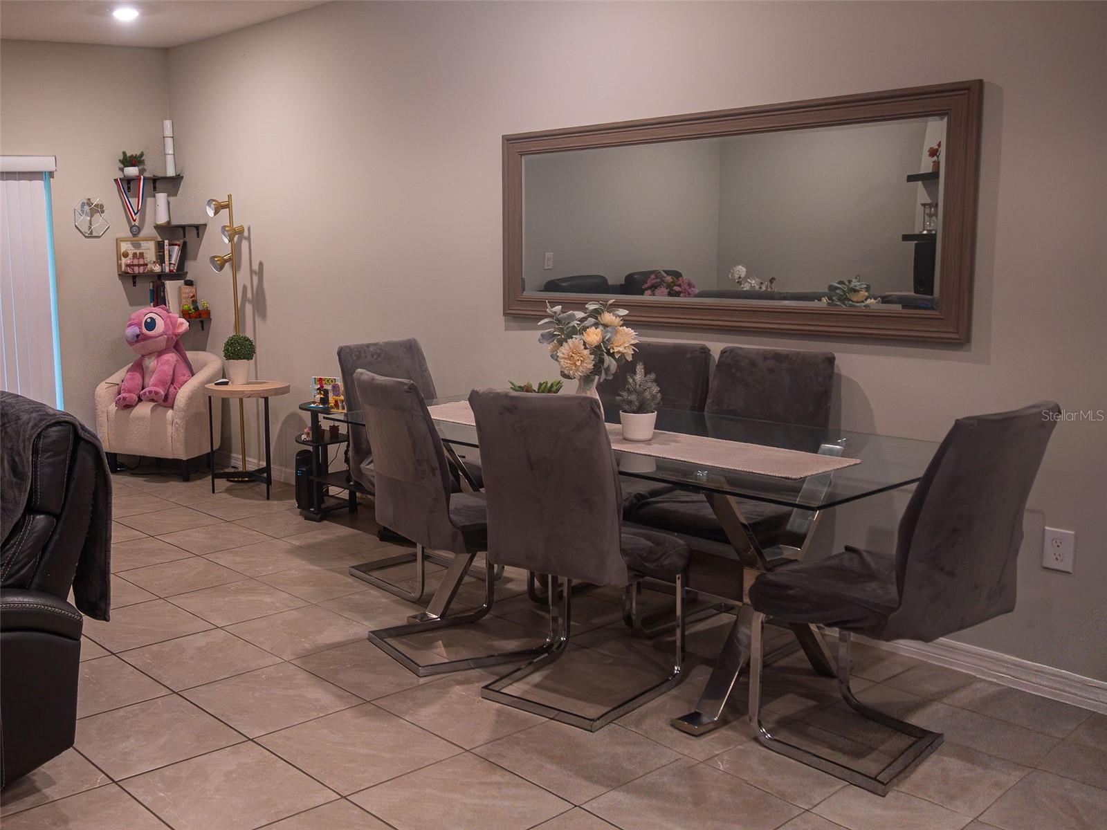 4878 CORAL CASTLE DRIVE