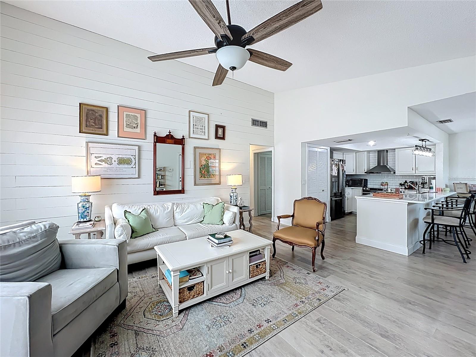 260 KILLARNEY BAY COURT 6-6