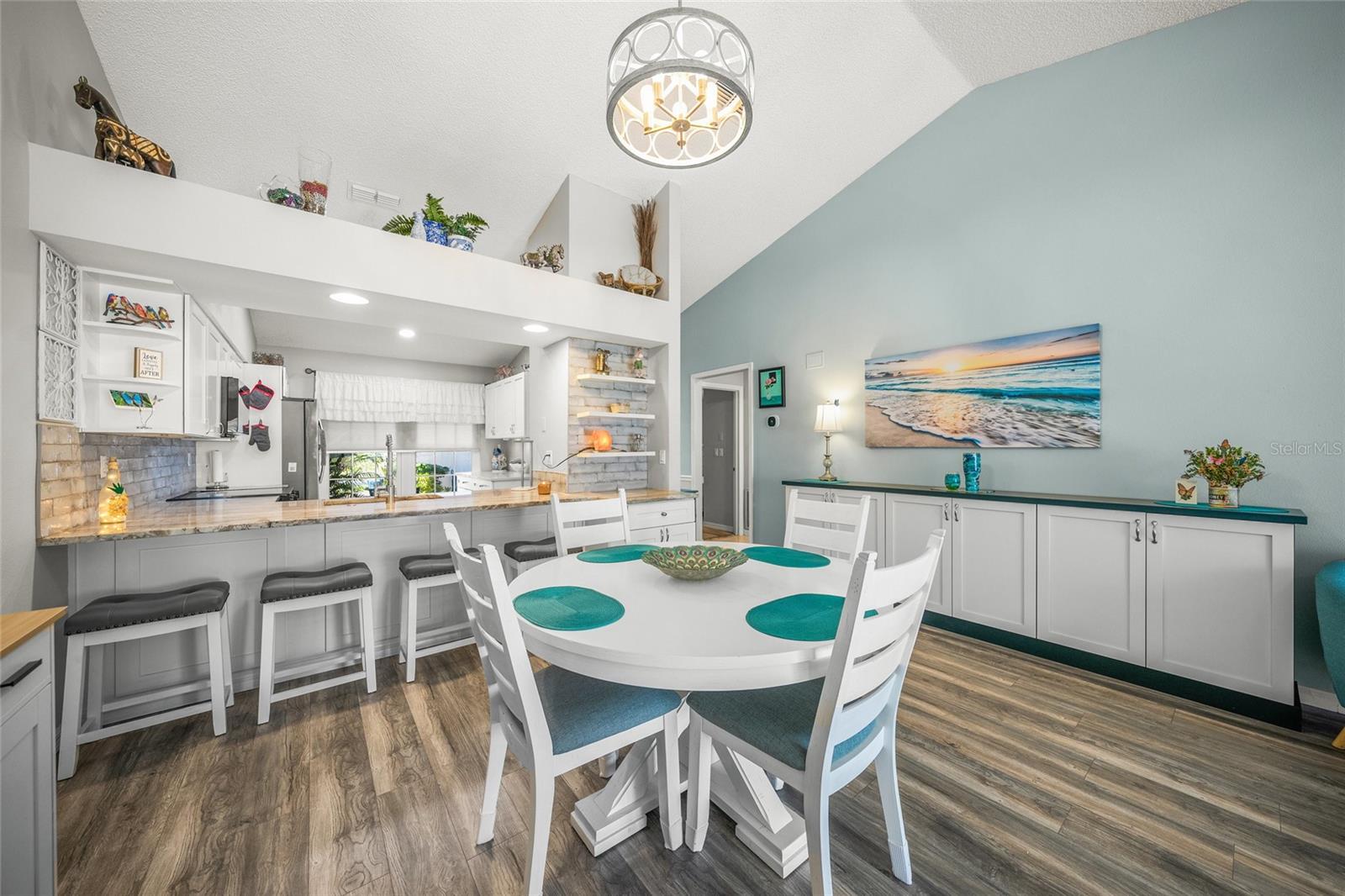 CLUBSIDE AT PALM-AIRE I & II - Residential