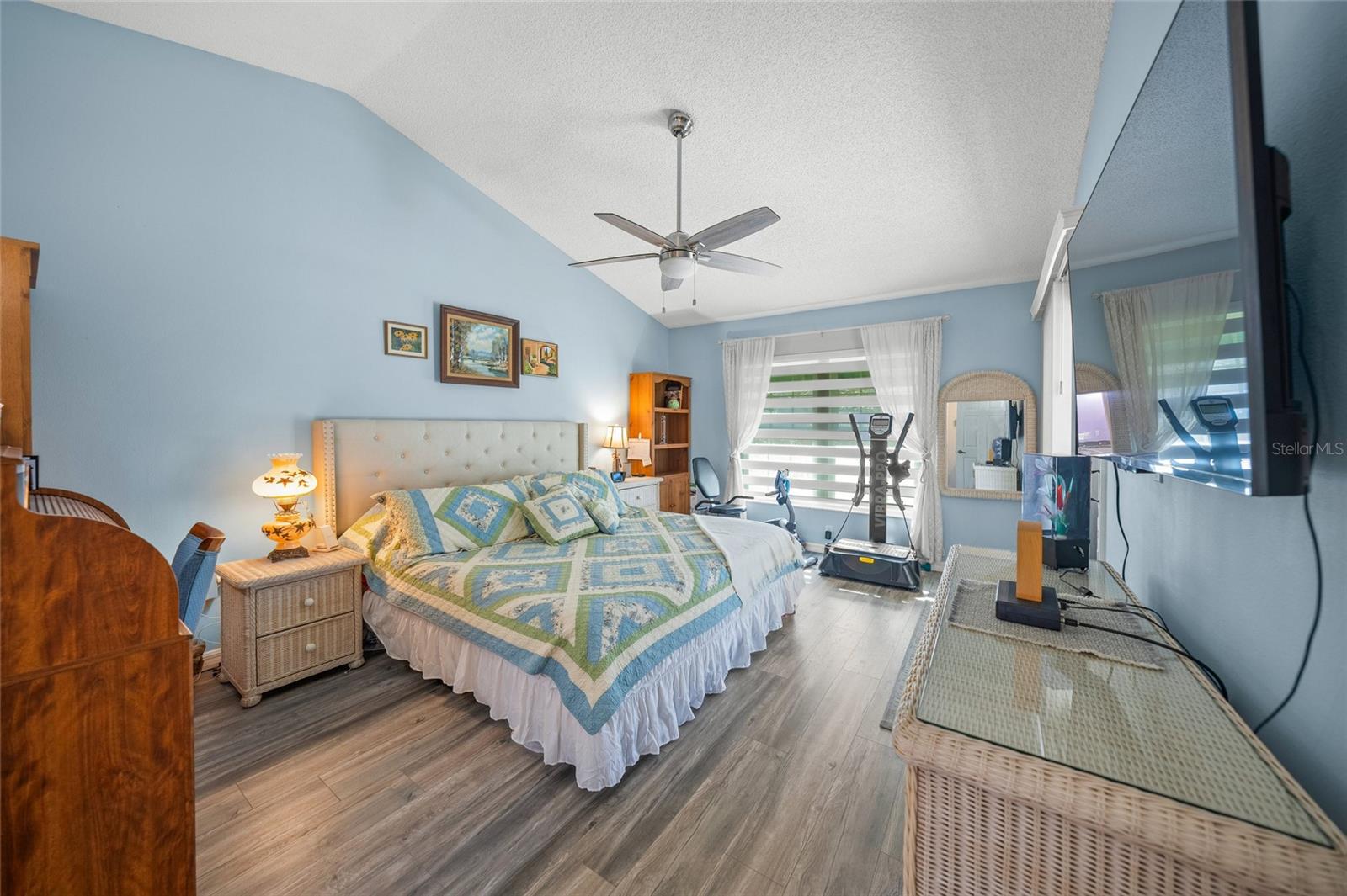 CLUBSIDE AT PALM-AIRE I & II - Residential