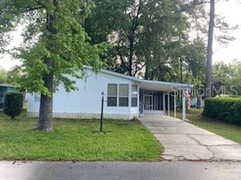 A home in BROOKSVILLE