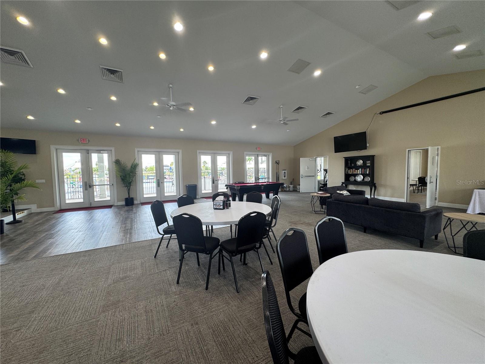 RESORT AT CANOPY OAKS - Land