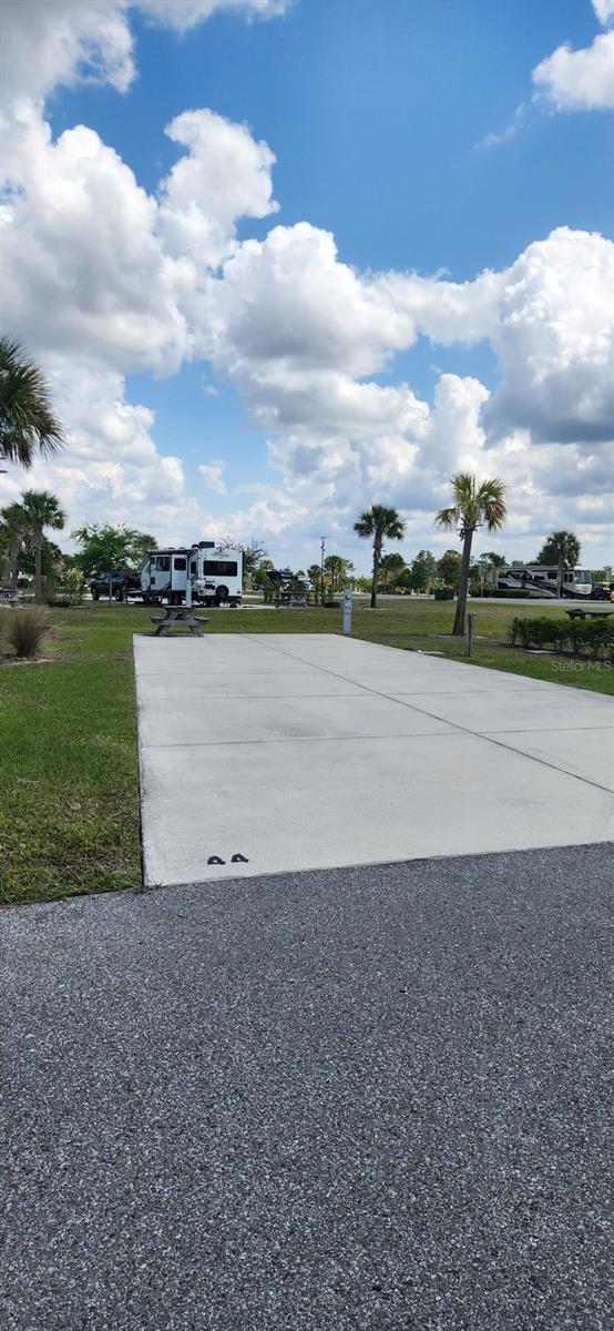 RESORT AT CANOPY OAKS - Land