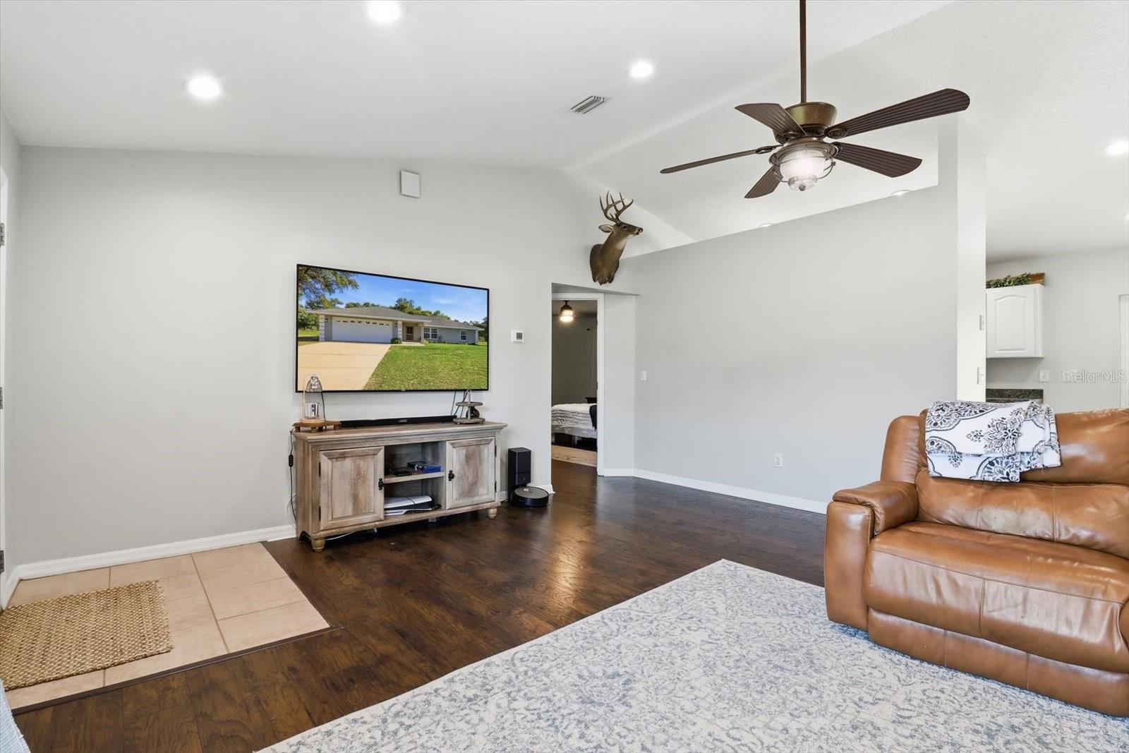 CITRUS SPGS UNIT 22 - Residential