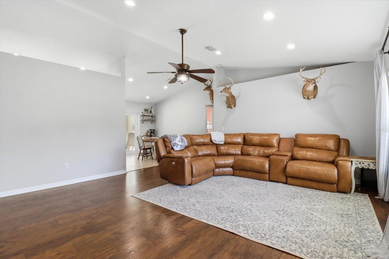 CITRUS SPGS UNIT 22 - Residential