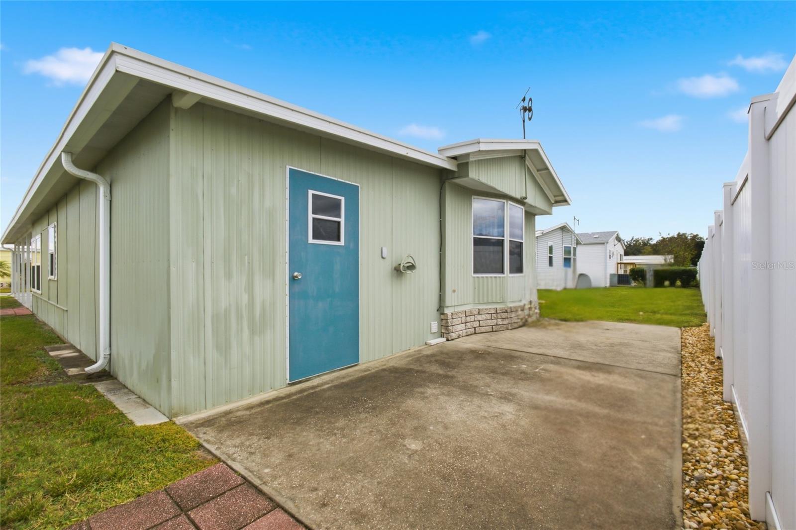 4121 JOYFUL LANE