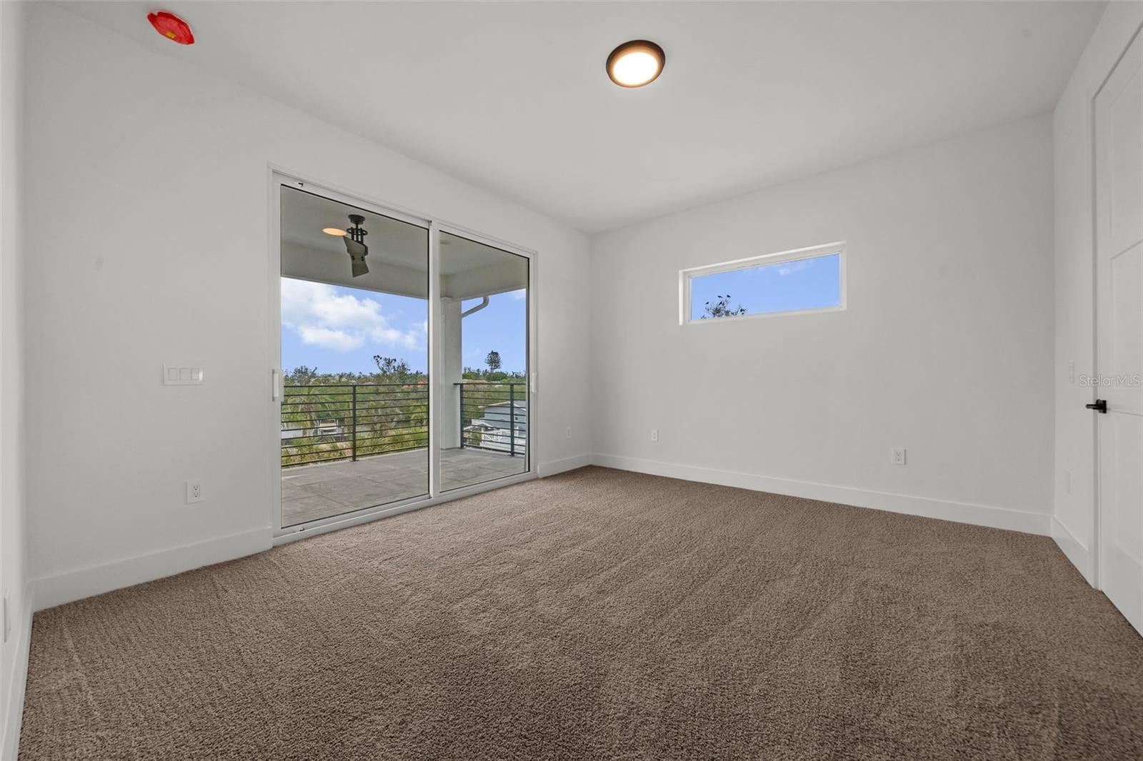 BUTTONWOOD HARBOR - Residential