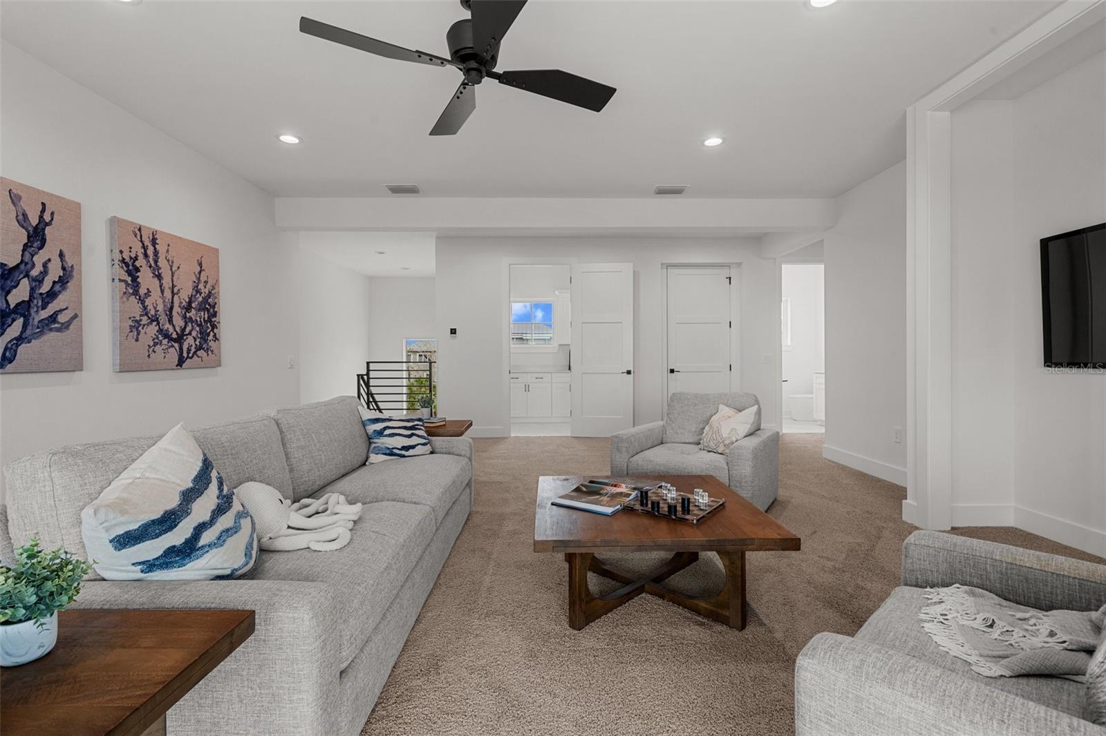 BUTTONWOOD HARBOR - Residential