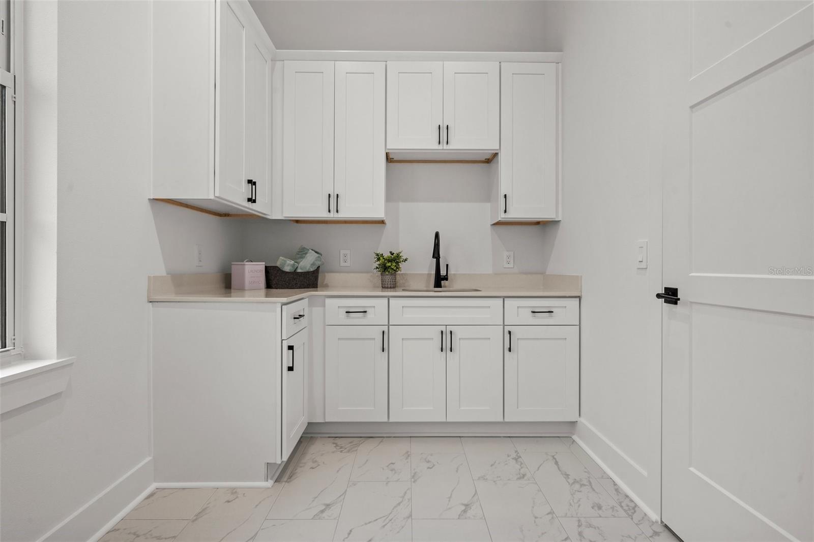 BUTTONWOOD HARBOR - Residential