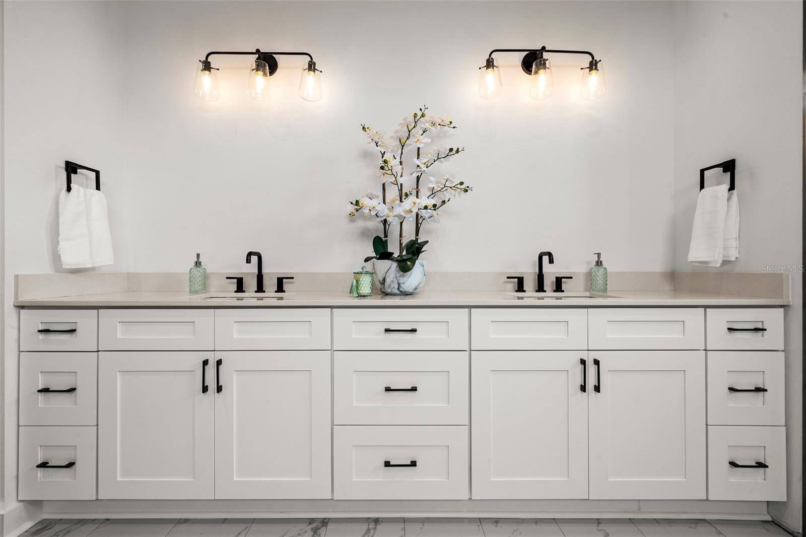 BUTTONWOOD HARBOR - Residential