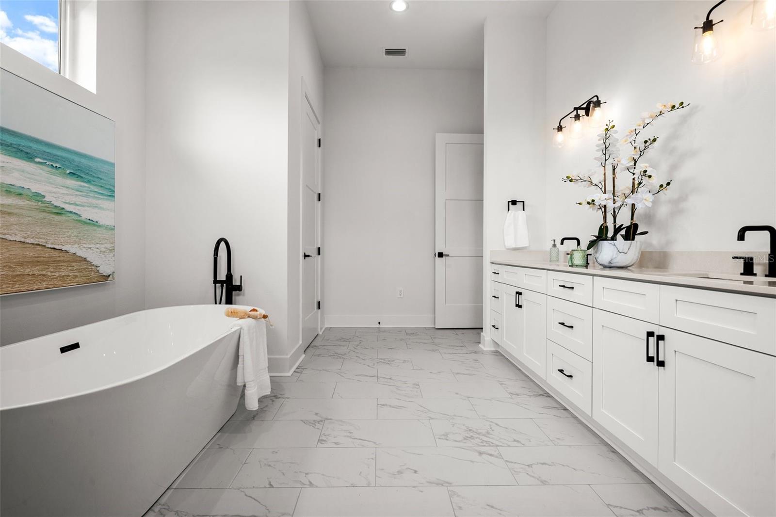 BUTTONWOOD HARBOR - Residential