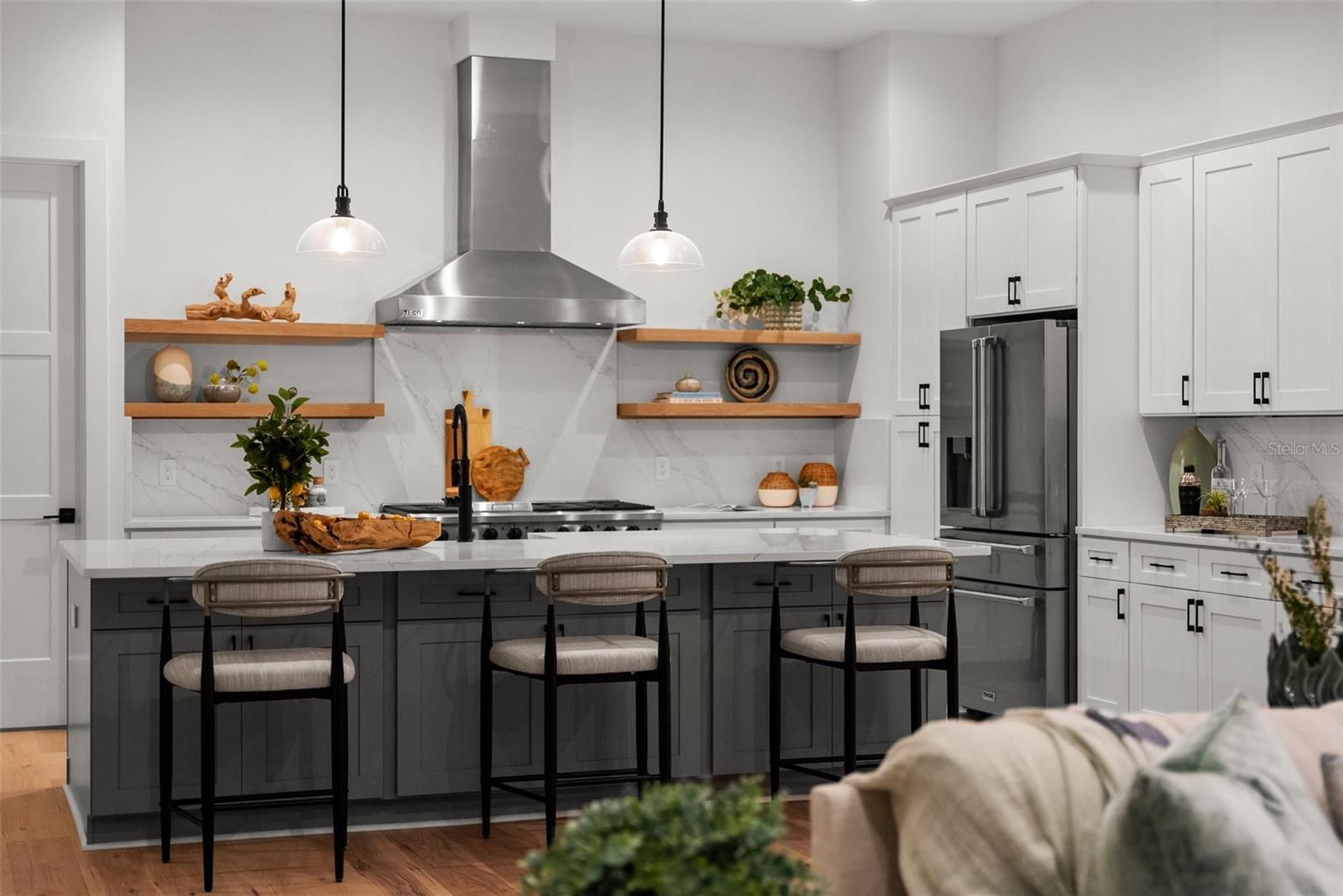 BUTTONWOOD HARBOR - Residential