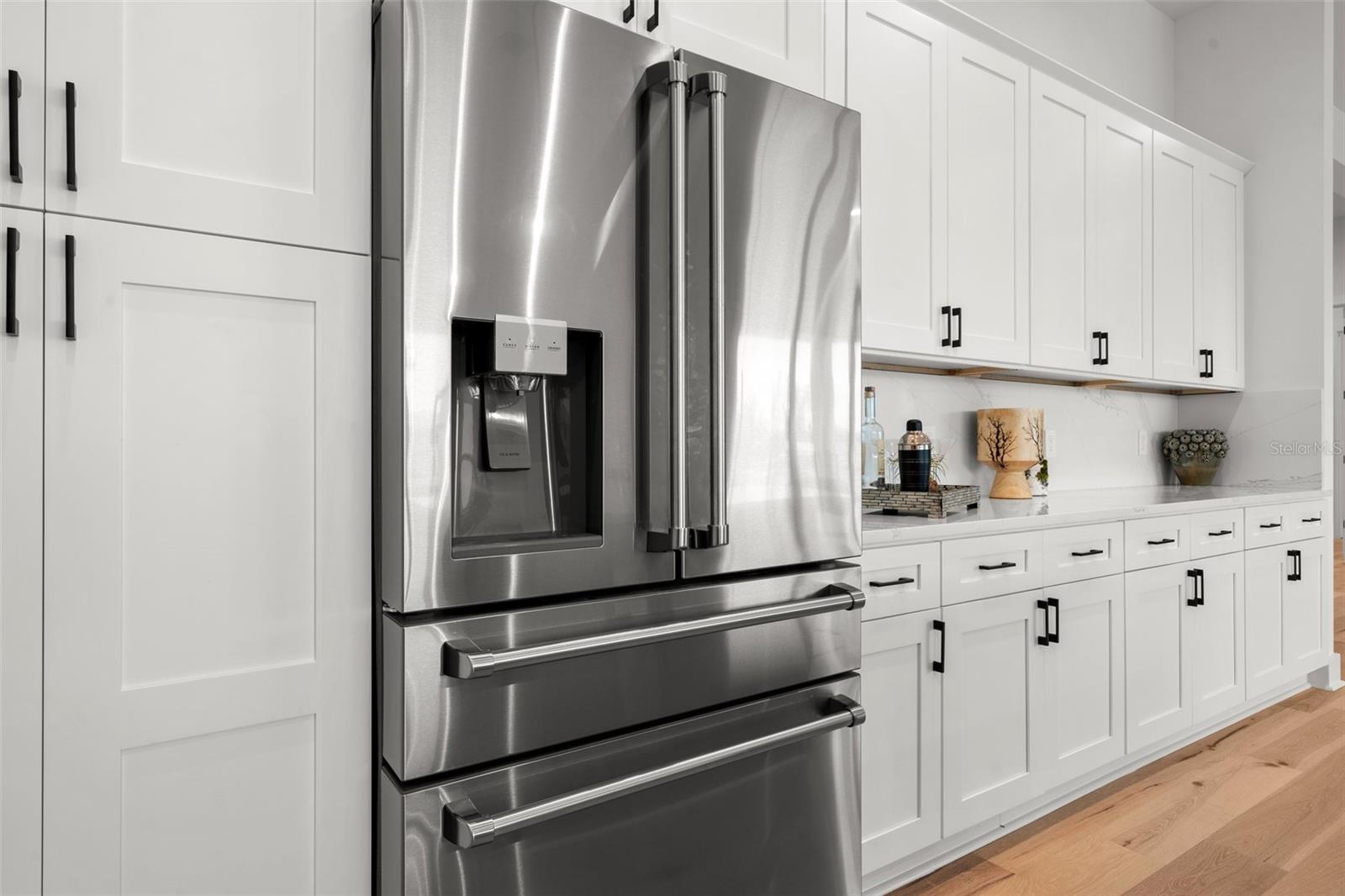 BUTTONWOOD HARBOR - Residential