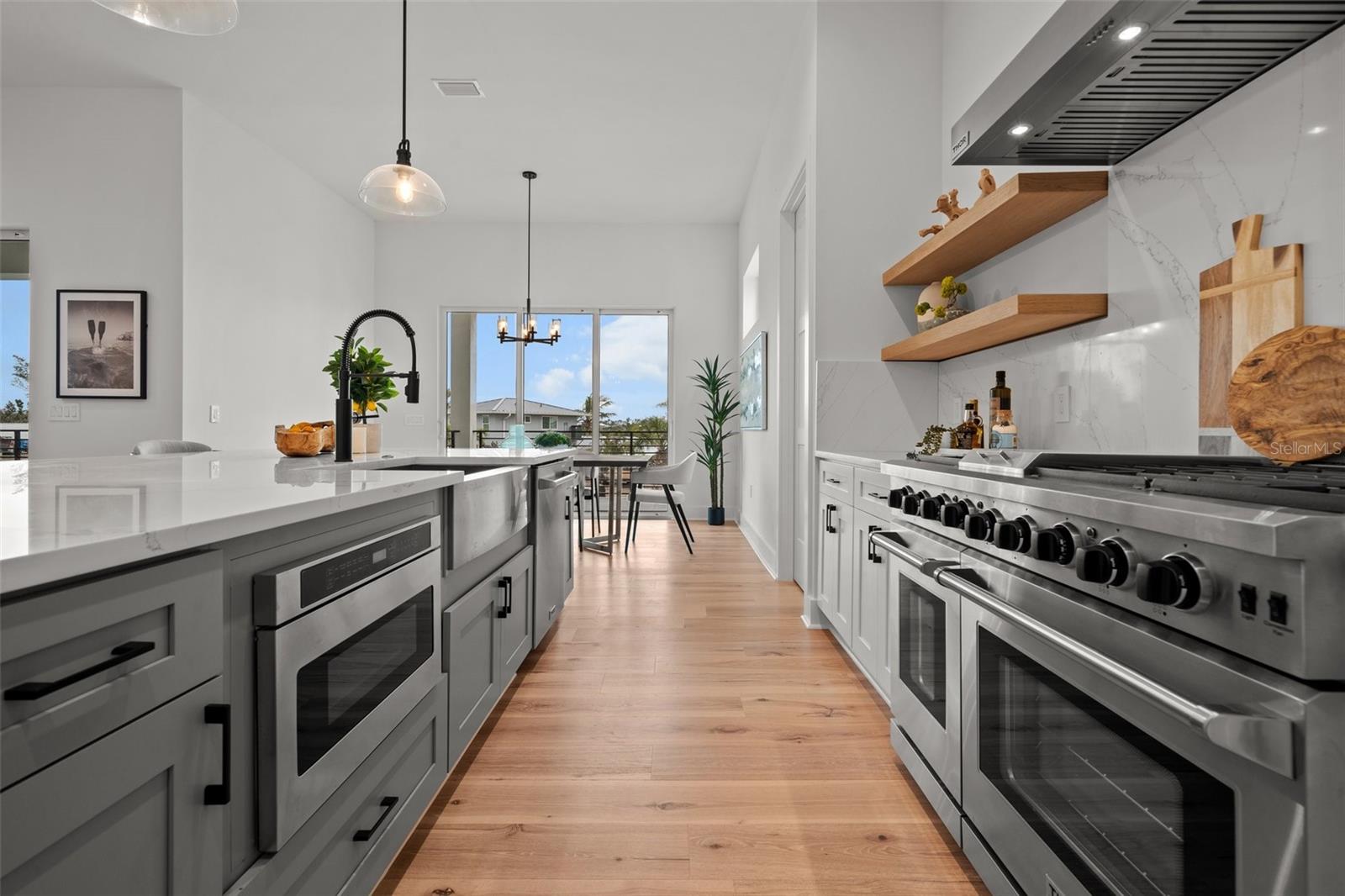 BUTTONWOOD HARBOR - Residential