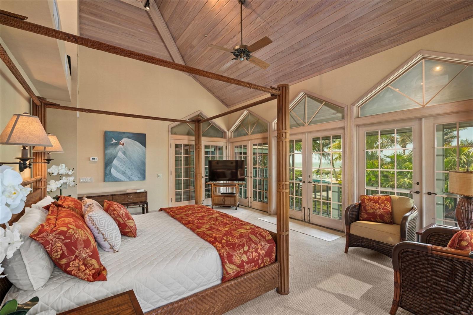 SANDERLING CLUB - Residential