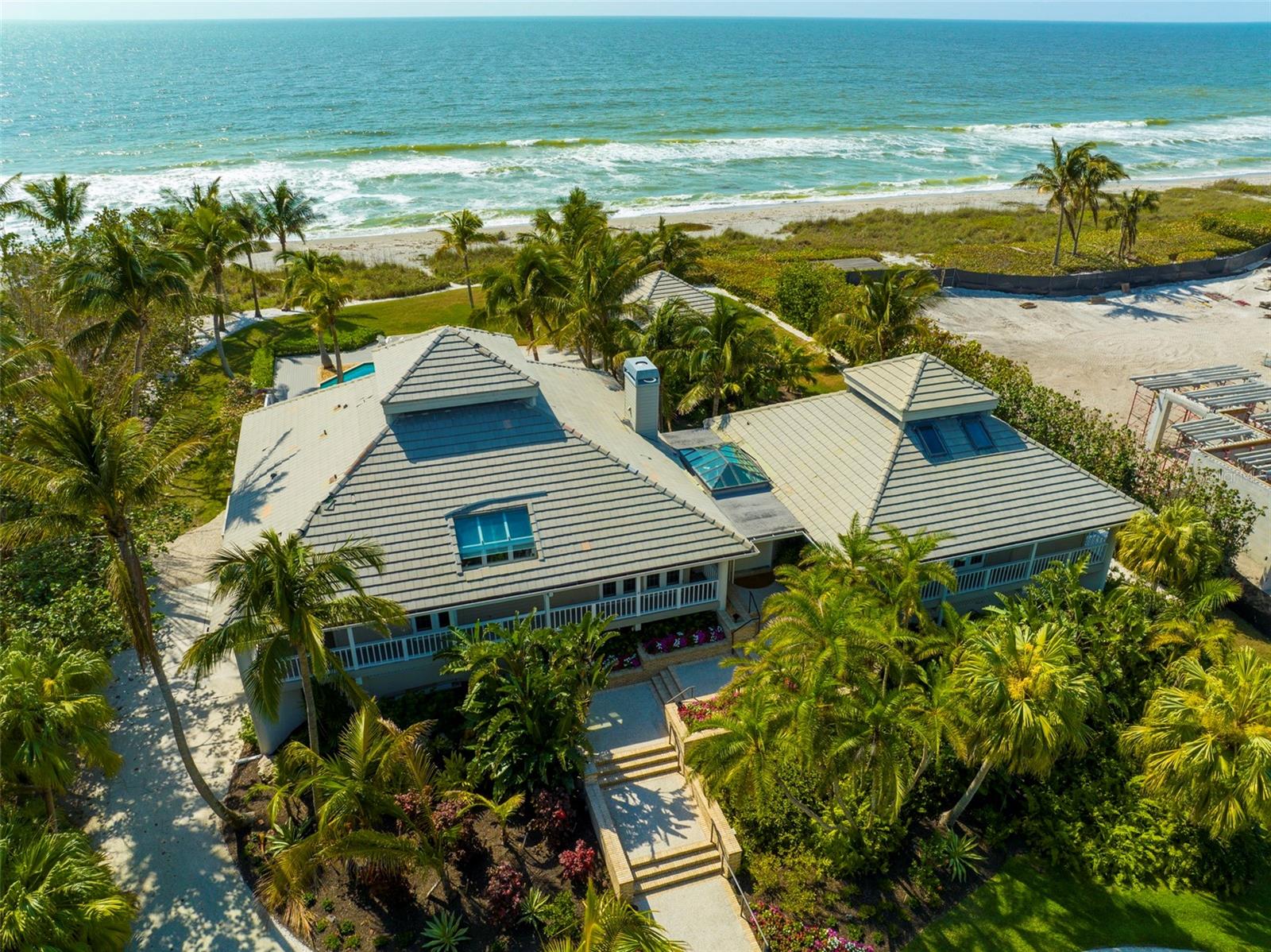 SANDERLING CLUB - Residential